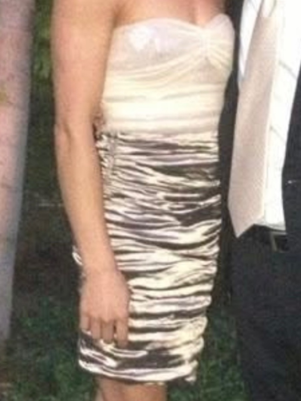 Nicole Miller Hoco Dress (size 2)